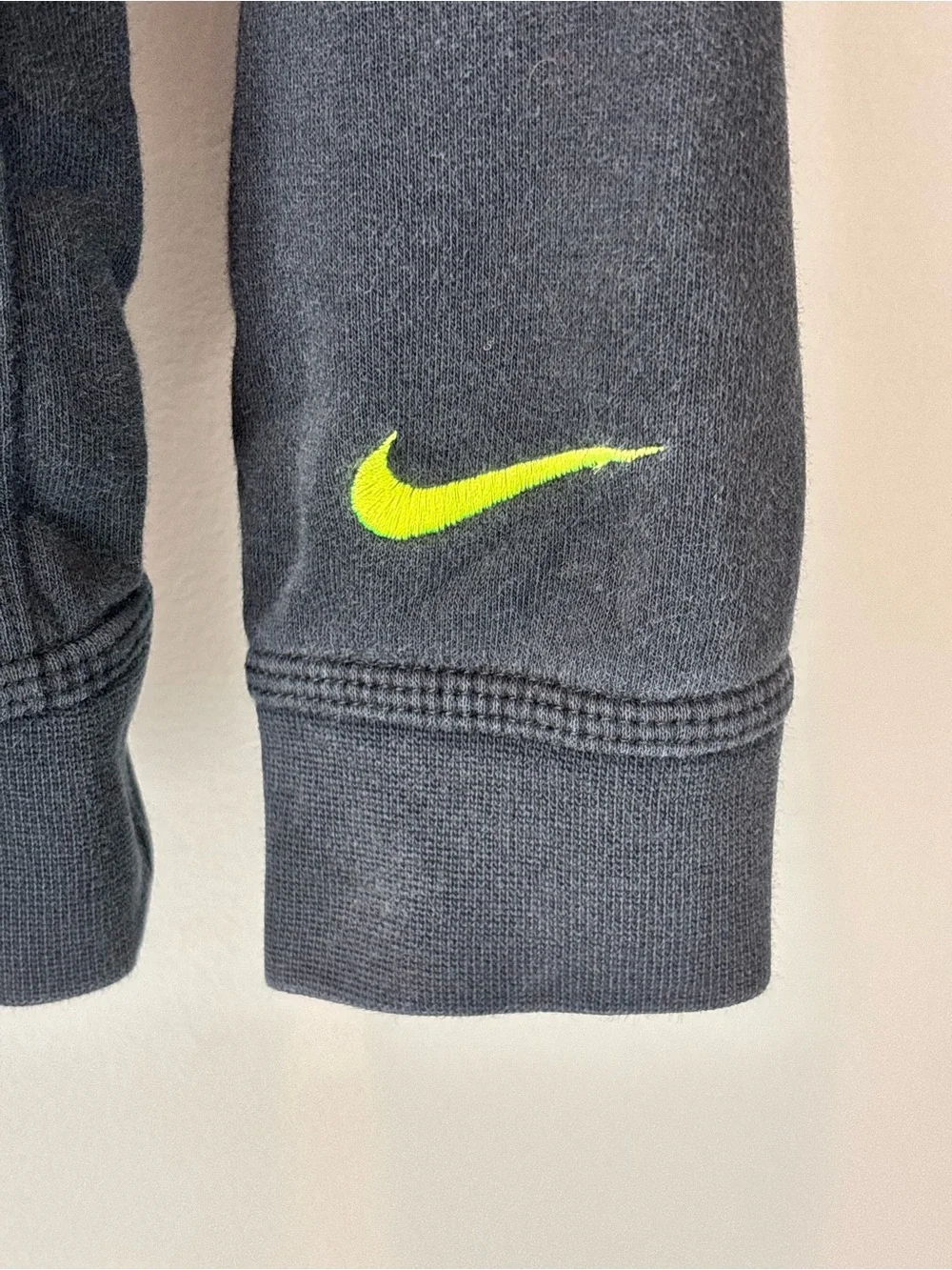 Nike Boys’ Hoodie — Youth Medium — Navy/Gray with Neon Graphic